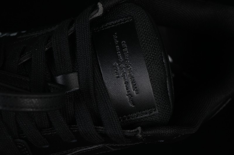Off-White Out Of Office Low-Top Fashion Sneakers - 3.D4