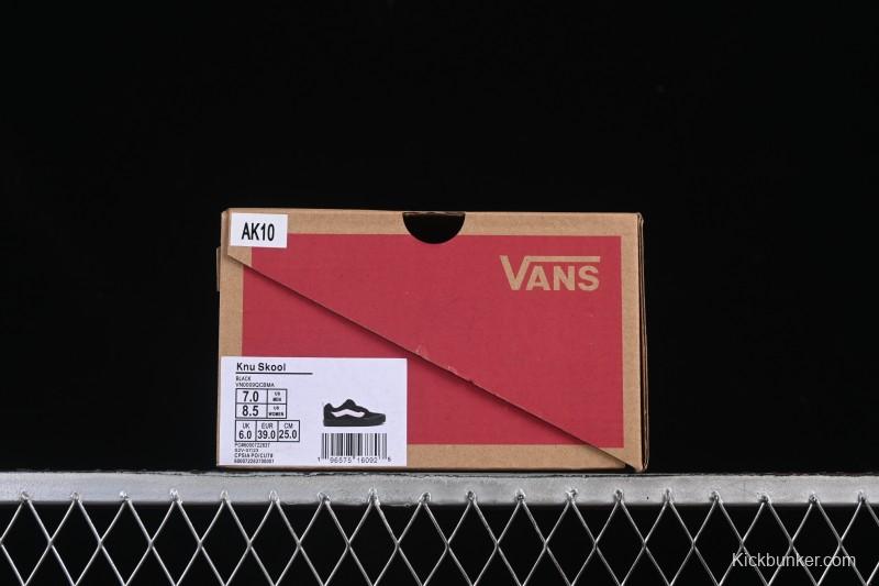 Vans Knu Skool Low-Top Suede Skate Shoes - VN0009QCBMA
