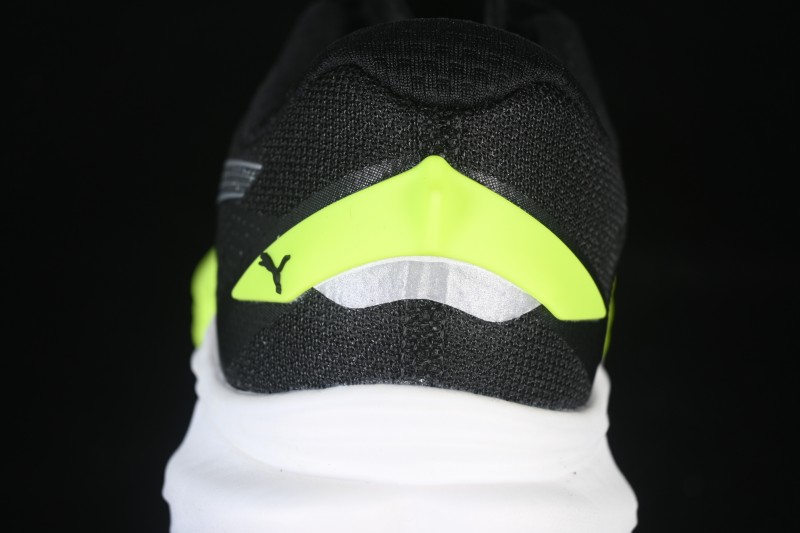 Puma Deviate Nitro 3 Running Shoes with Comfort Grip and Low-Top Design - 378449-03
