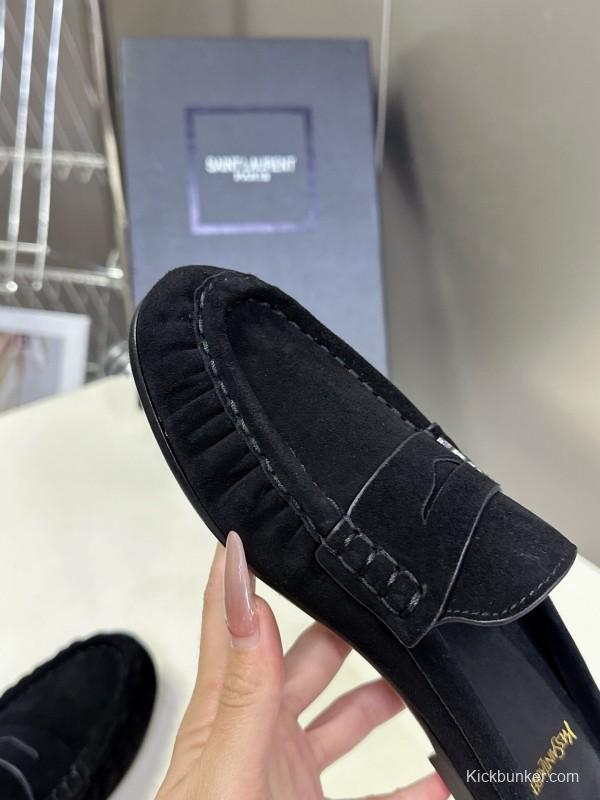 Saint Laurent Classic Loafer Mule Flats - KFY00320
