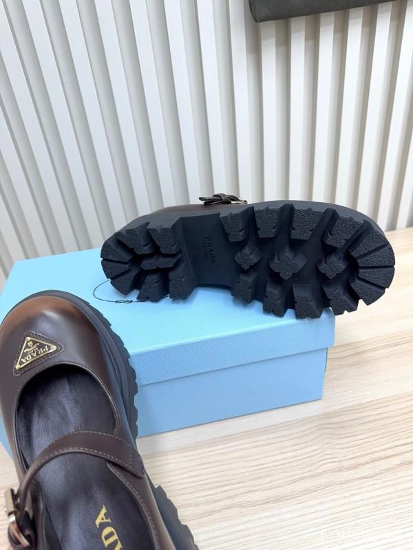 Prada 2025 SS Platform Mary Jane Shoes - LY00300