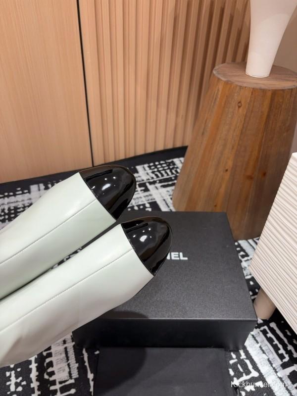 Chanel 2025/SS Quilted Patent Leather Block Heel Elastic Ankle Boots - LY00350