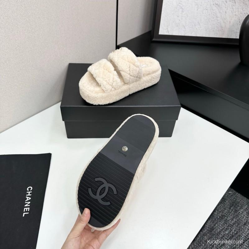 Chanel 2025 SS New Autumn Winter Lazy Sheep Genuine Wool Lazy Slippers Chanel Quilted Thick Sole Fur Slides - LY00300