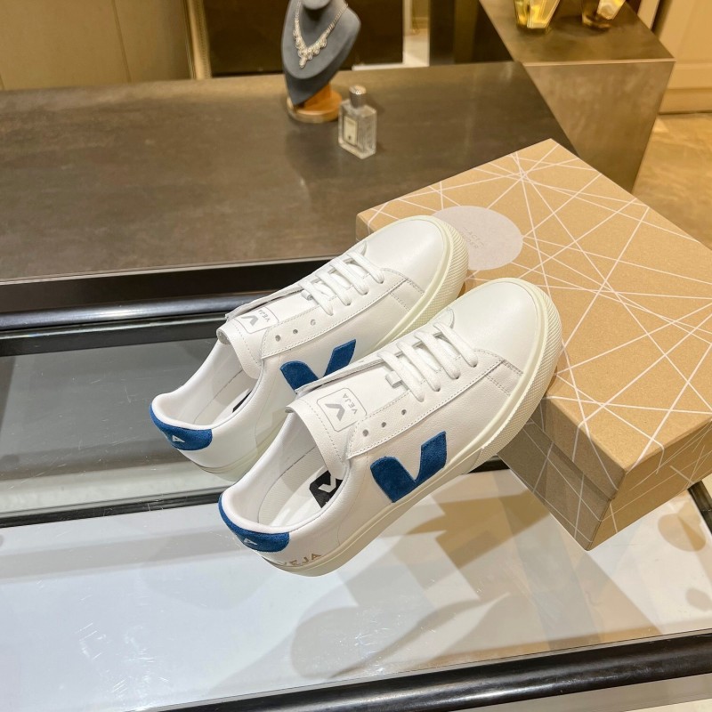 VEJA Classic White Sneakers V Logo Lace-Up Retro Flat Platform Casual Sports Shoes - LY00220