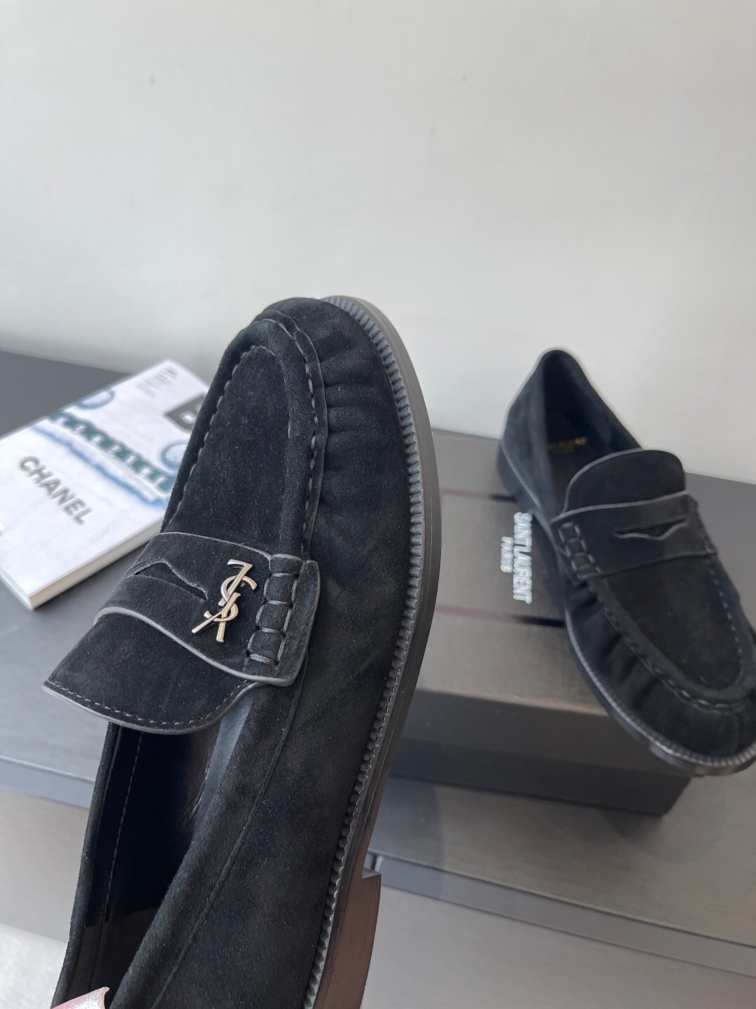 Saint Laurent Classic Loafer Mule Flats - KFY00350