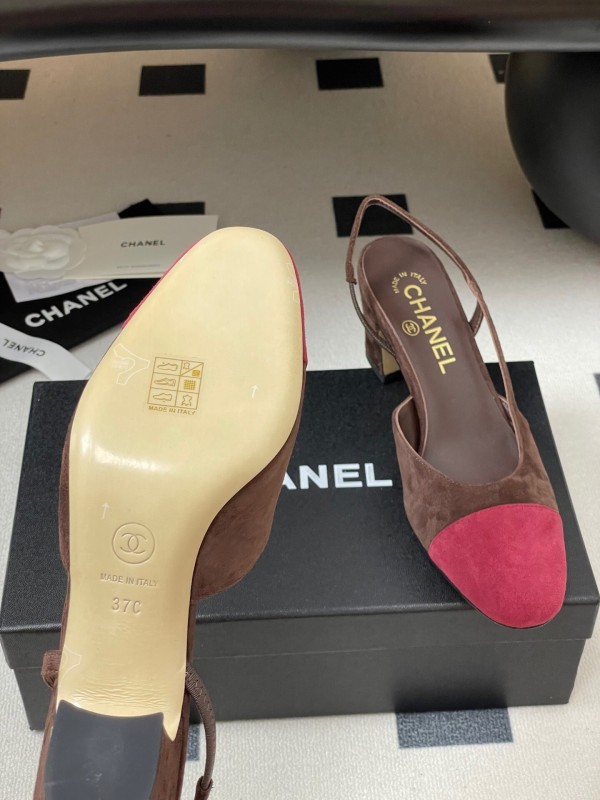 Chanel Sling-back Two-tone Suede Slingback Sandals Flat/Block Heel - KFY00280