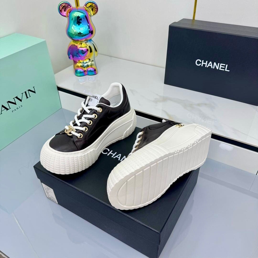 Chanel 2025 SS Panda Loafers Bread Shoes Original Calfskin - LY00330