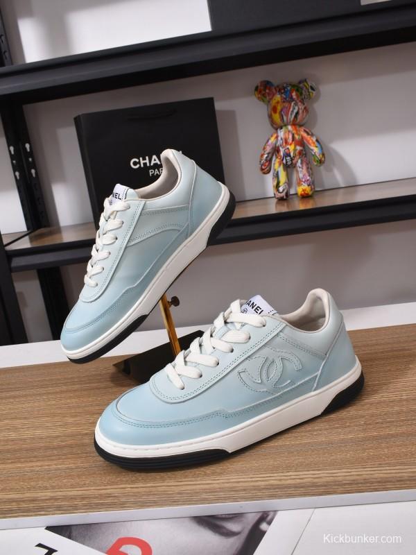 Chanel Classic Loafer with Gradient Logo and Platform Sole - KFY00350