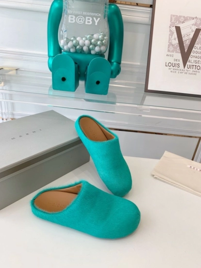 Marni 2025/SS Mule Shoes with Pony Hair - LY00