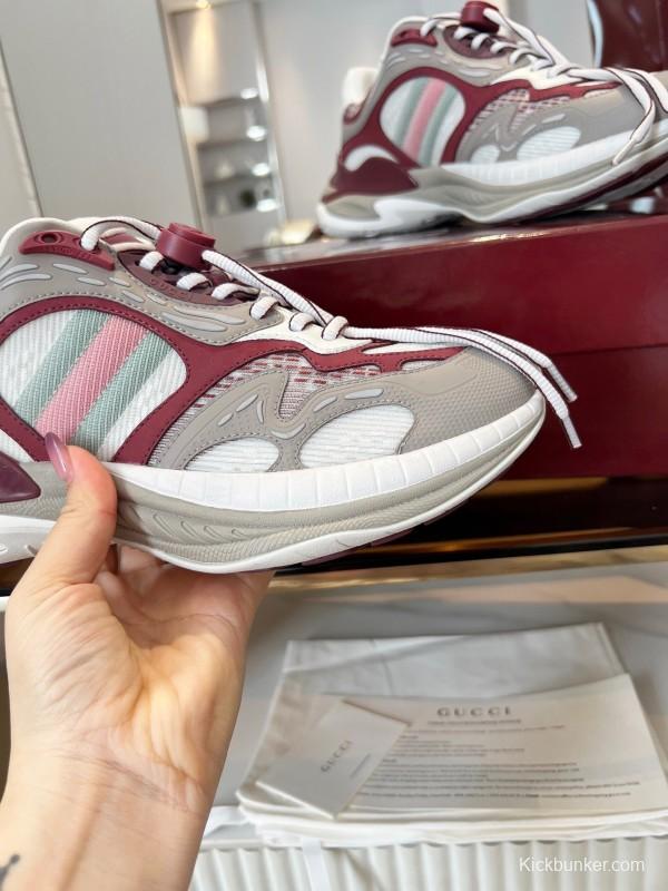 Gucci 2025 SS Collection 2.0 Sneakers with Reflective Stripes and Retro Design - AS00450