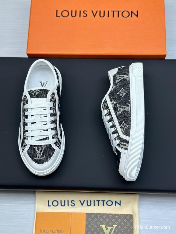 Louis Vuitton Time Out Series Monogram Animal Print Casual White Sneakers - AS00260