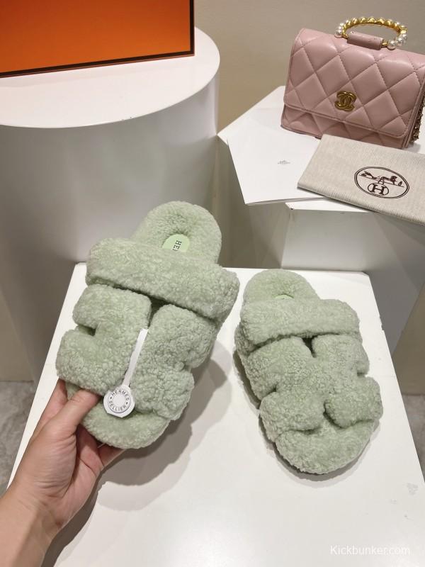 H Love Erjiu Full Wool Slippers with Slightly Curled Fur - LY00270