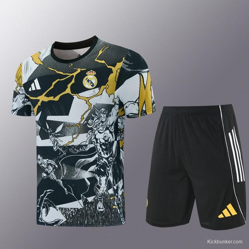 26/27  Real Madrid Black x Marvel  Short Sleeve+Soccer Shorts