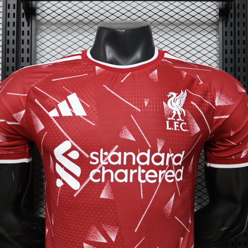 Player Version 26/27 Liverpool Red with Geometric Shatter Pattern Home Special Edition Jersey
