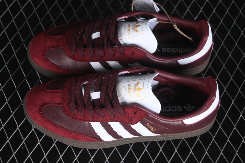 Adidas Samba OG Classic Sneakers with Retro Design - JR8844