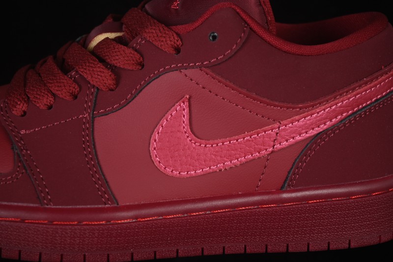 Jordan Air Jordan 1 Low Retro Basketball Shoes with Gum Sole in Wine Red - IB7012-600