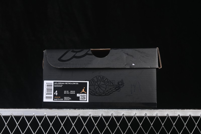 Nike Air Jordan 1 Low Black Sail Retro Basketball Shoes - 848775-005