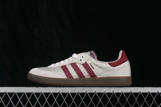 Adidas Samba OG Classic Sneakers with Retro Suede Overlays - KZ7552