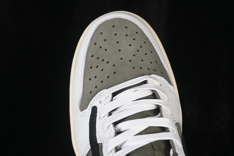 Nike Air Jordan 1 Low OG Travis Scott Reverse Swoosh Premium Leather Sneakers - DM7866-200