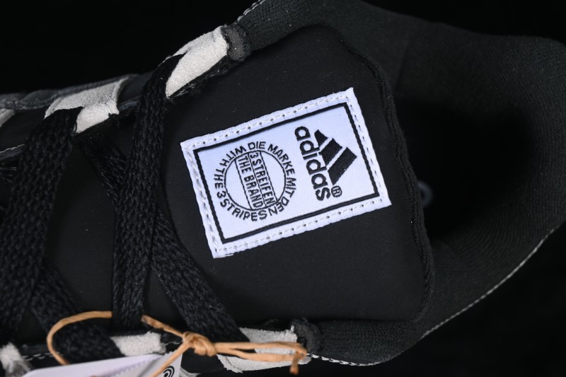 Adidas Human Made x Adidas Adimatic Unisex Shark Bread Casual Sneakers with Co-Branded Design - ID3938
