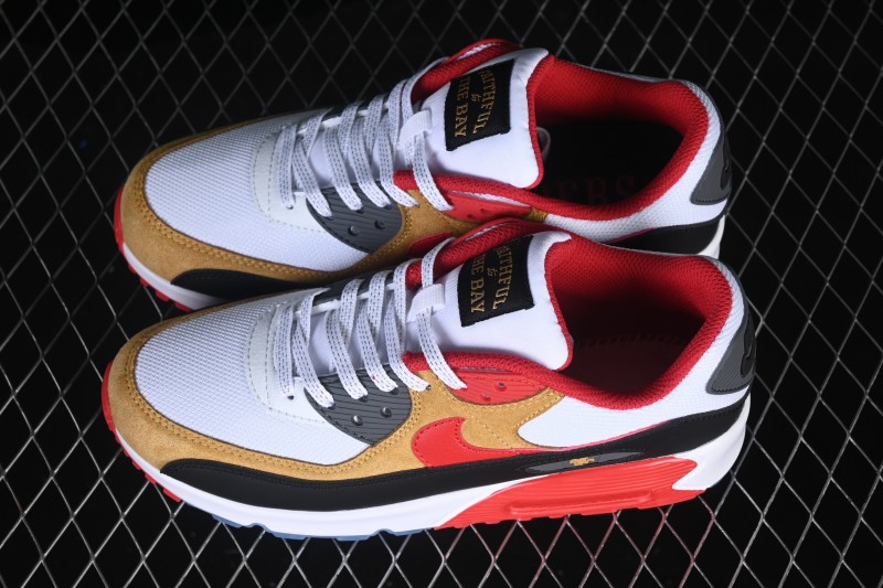 Nike Air Max 90 Retro Running Shoes with Visible Air Cushioning - II7588-100