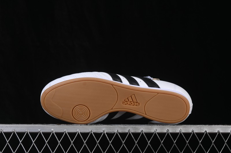 Adidas Originals Taekwondo Low-Top Training Shoes with Comfortable Fit and Durable Traction - JQ4774