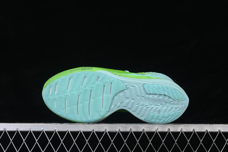 Brooks Hyperion Elite 5 Racing Running Shoes with Lightweight Cushioning for Marathon Performance - 1000491D411