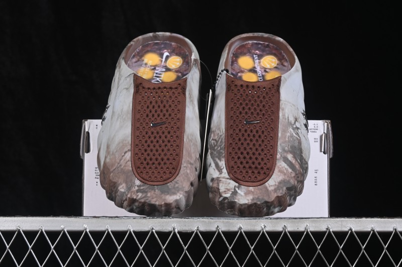 Nike Mind 001 Neuroscience Foot Massage Slippers with Breathable Perforated Upper - HY5028-500