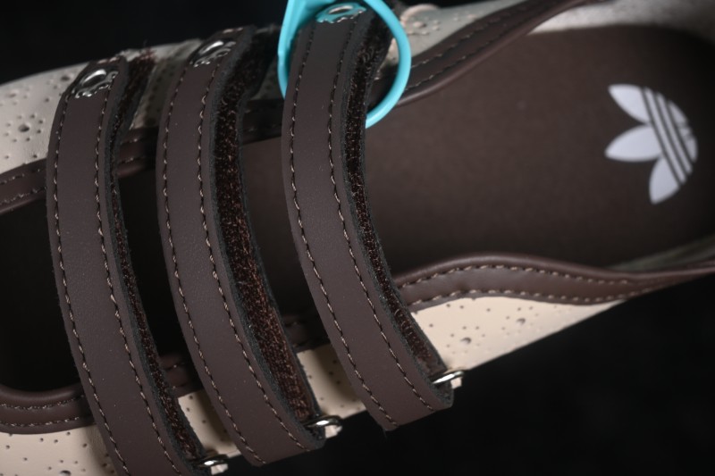 Adidas Originals Comfort Mary Jane Shoes with Casual Versatile Design - LA1349