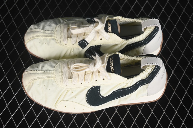 Nike Moon Shoe SP Retro Low-Top Lifestyle Sneakers - HV8547-700