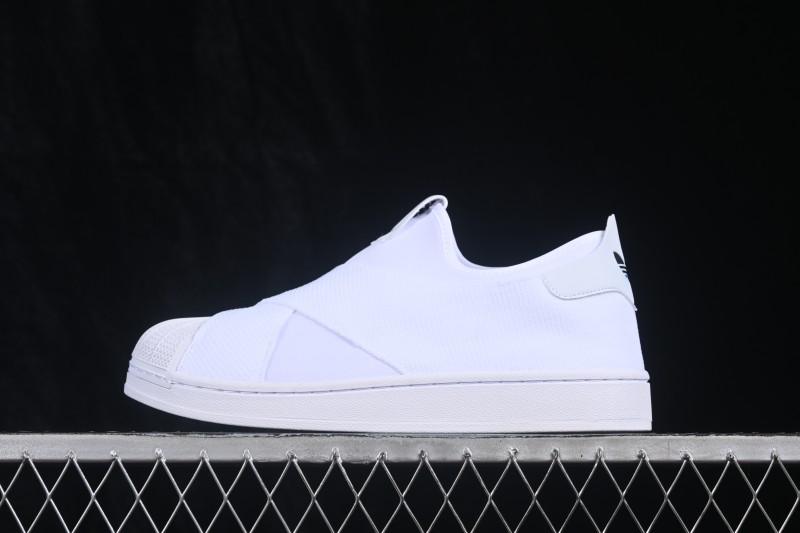 Adidas Originals Superstar Lace-Up Casual Skateboarding Shoes with Shell Toe - KH8209