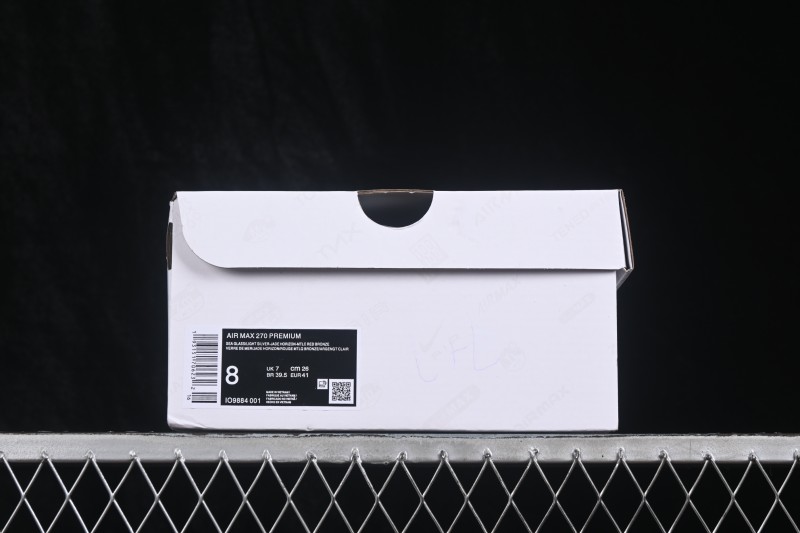 Nike Air Max 270 Premium Running Shoes with Half-Sole Air Cushion - IO9884-001