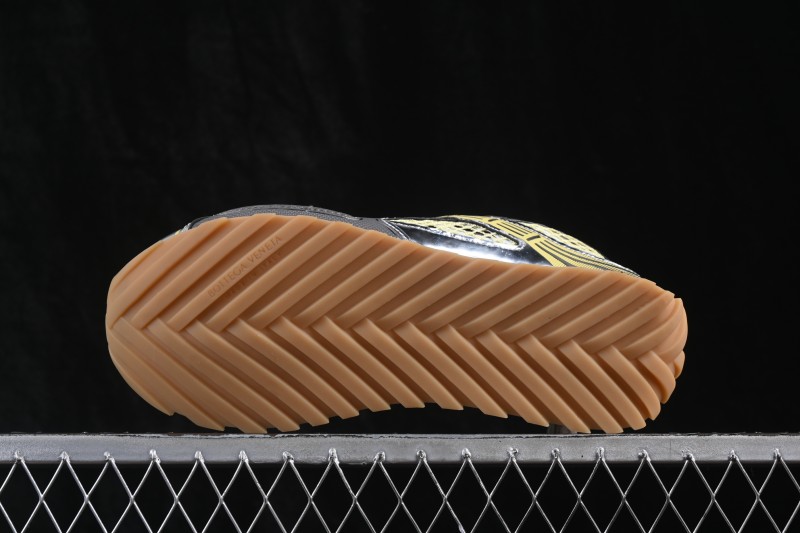 Bottega Veneta Low-Top Breathable Casual Sport Dad Shoes with Cushioning Sole - V2X409561