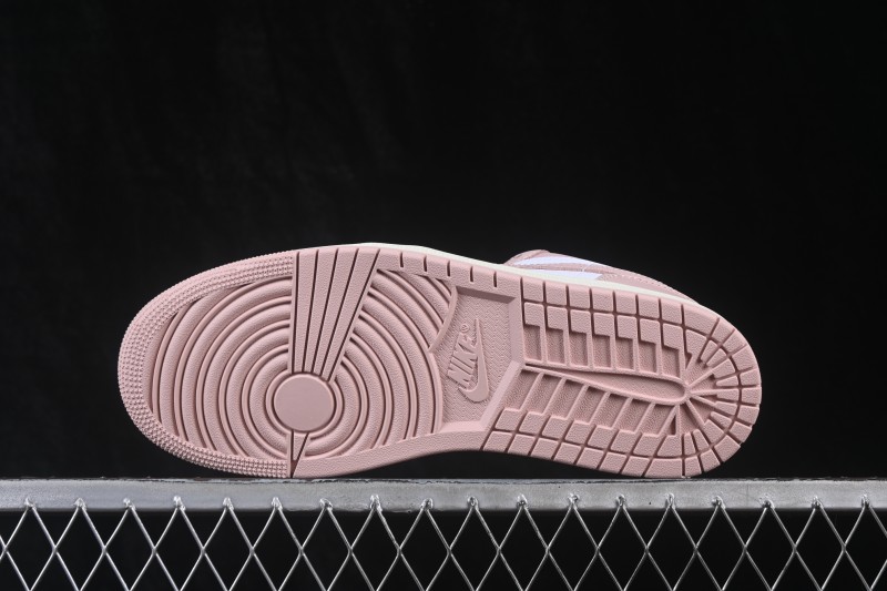 Nike Air Jordan 1 Low Retro Basketball Shoes in White and Pink for Casual Wear - DC0774-162