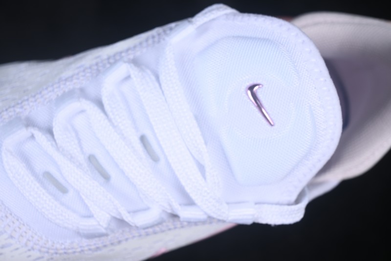 Nike Air Max 270 Premium Running Shoes with Half-Sole Air Cushion - IO9884-111