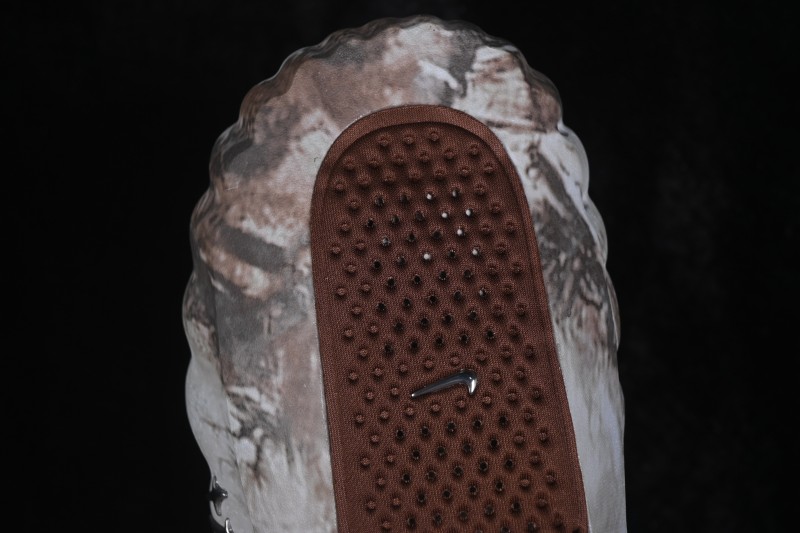 Nike Mind 001 Neuroscience Foot Massage Slippers with Breathable Perforated Upper - HY5028-500