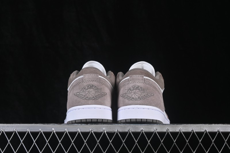 Nike Air Jordan 1 Low Retro Basketball Shoes in White Grey - 553558-046