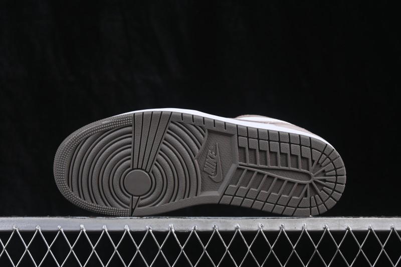 Nike Air Jordan 1 Low Retro Basketball Shoes in White Grey - 553558-046