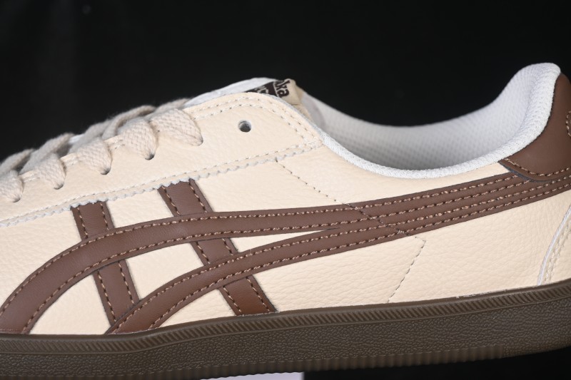 Onitsuka Tiger Tokuten Low-Top Casual Sneakers - 1183C429-250