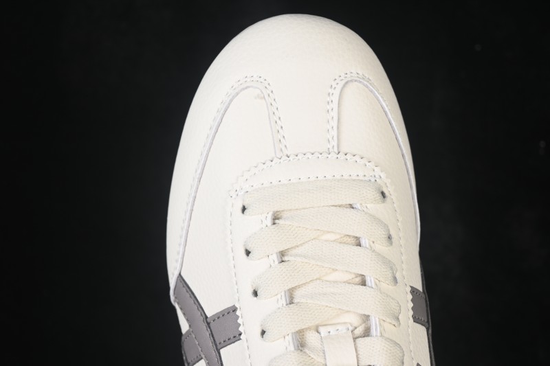 Onitsuka Tiger Machu Racer Low-Top Casual Sneakers - 1183B770-108