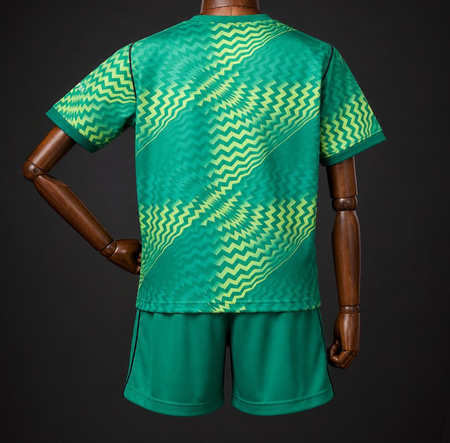 2 Stars 26/27 Kids PSG/Paris Saint Germain Green Goalkeeper Jersey