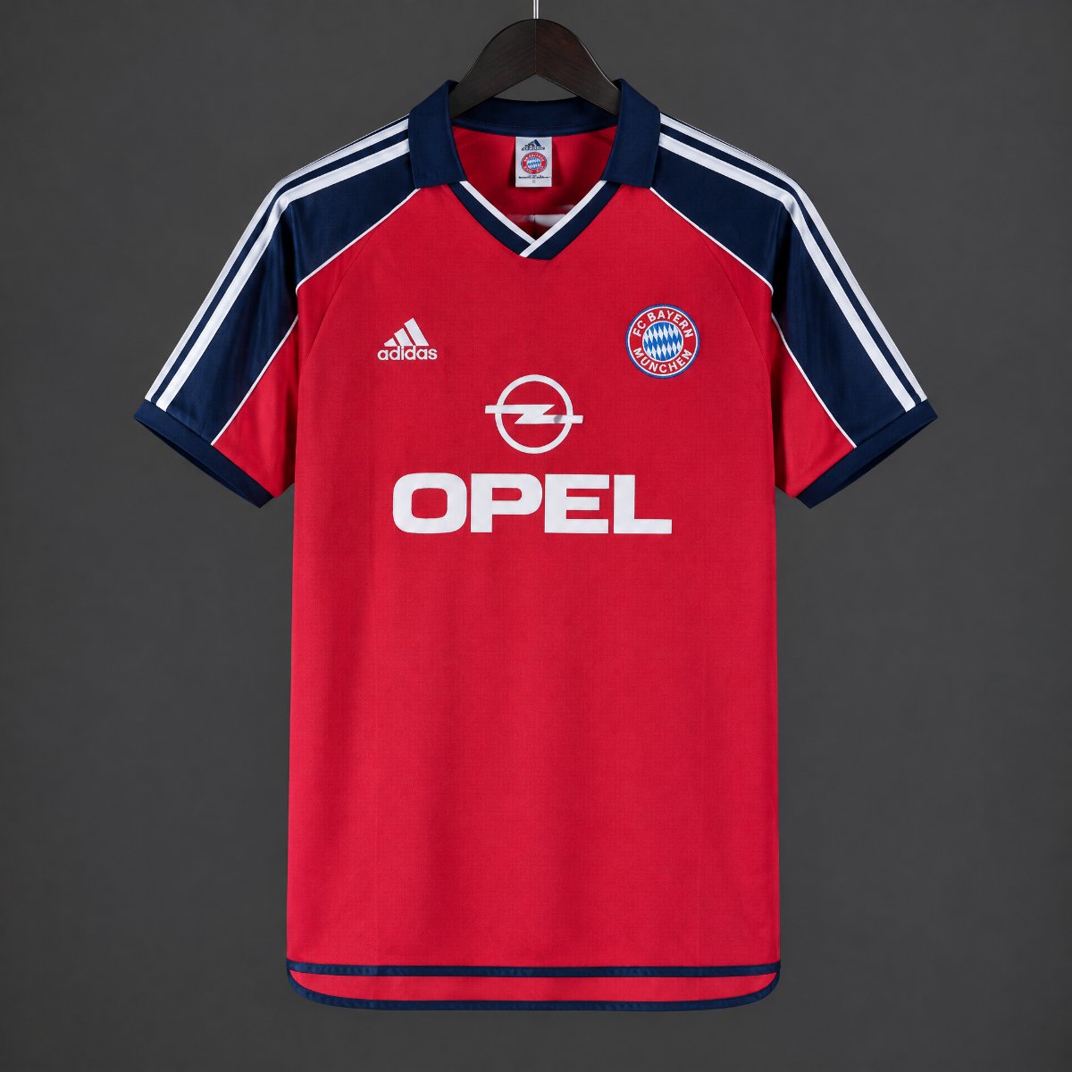Retro 00/01 Bayern Munich Home Jersey